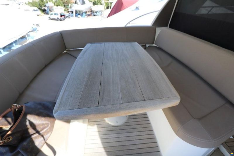 Jeanneau Prestige 390S