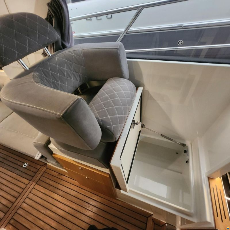 Marex 310 Sun Cruiser