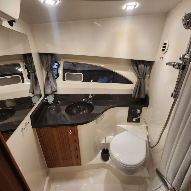 Marex 310 Sun Cruiser