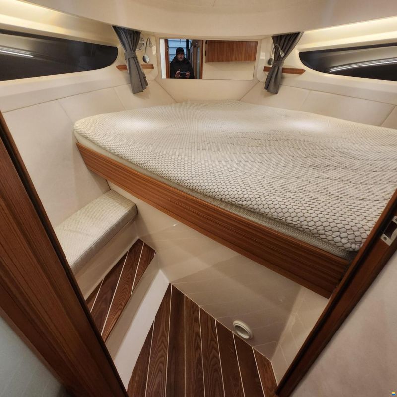 Marex 310 Sun Cruiser