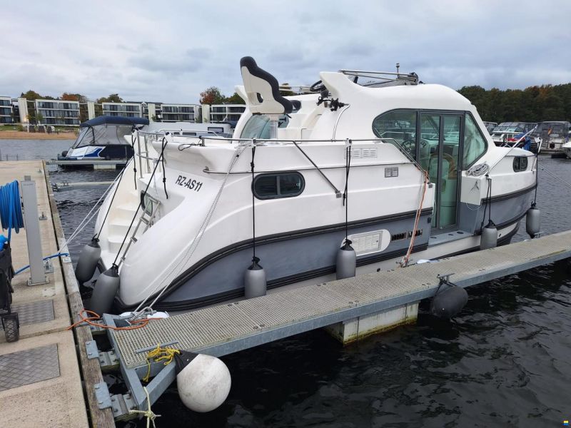 Nicols Yacht Nicols 900 Fly