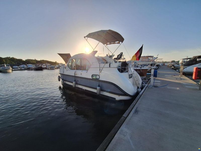 Nicols Yacht Nicols 900 Fly