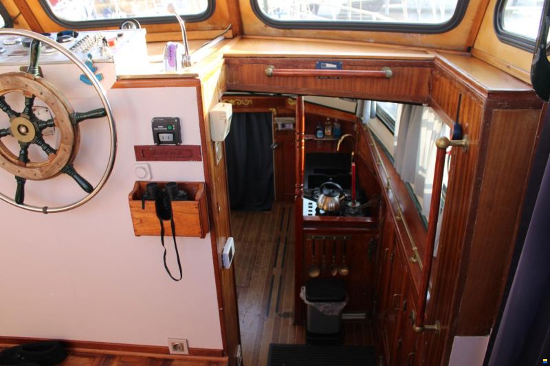 Porsius shipyard Directieboot