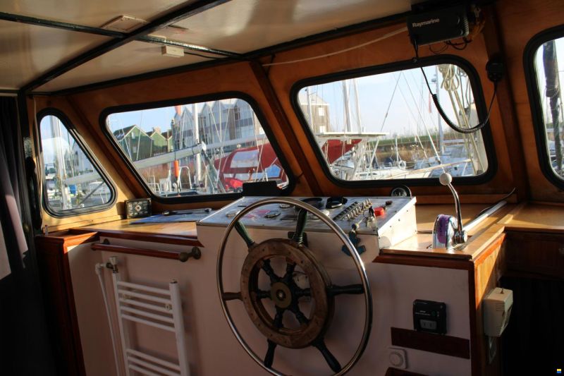 Porsius shipyard Directieboot