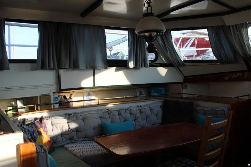 Porsius shipyard Directieboot