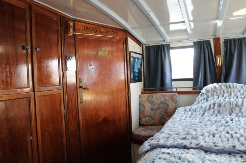 Porsius shipyard Directieboot