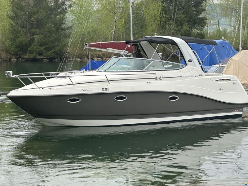 Rinker 280 Express Cruiser