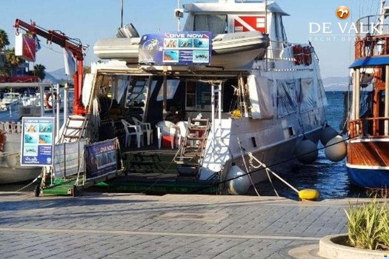 Day Passengers Ship Diving Boat 24 M