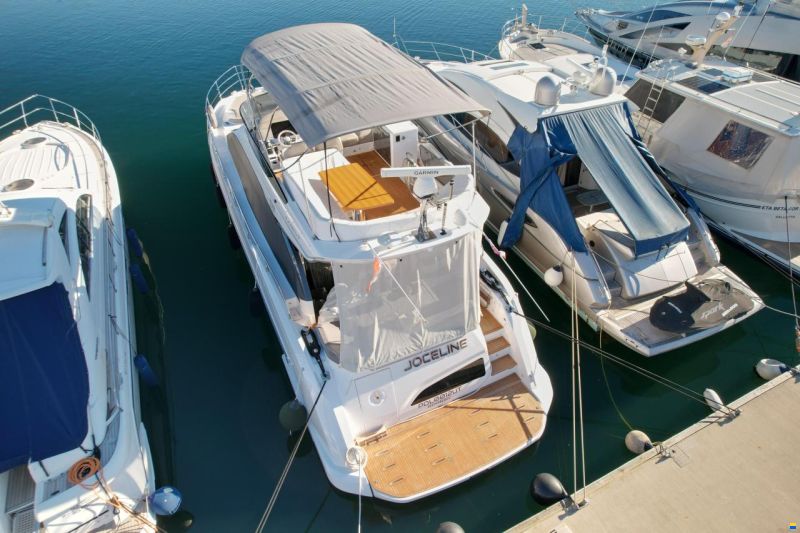 Azimut 53 Fly