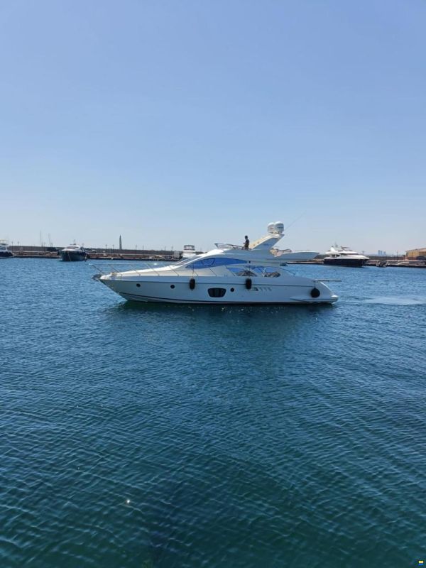Azimut 55 Fly 2010-Keen Seller