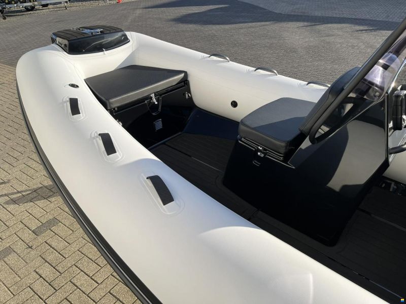 Grand Silver Line 470 de Luxe