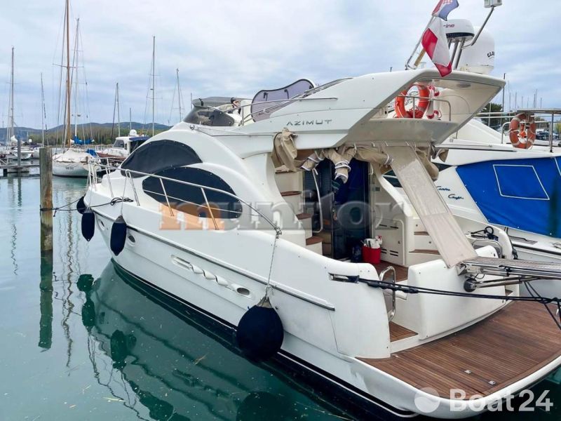 Azimut 42 Fly