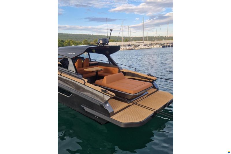Focus Motor Yacht 3X