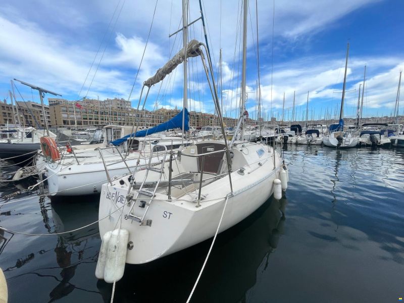 Beneteau First 28