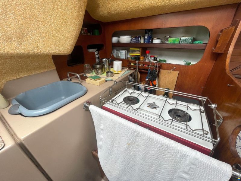 Beneteau First 28