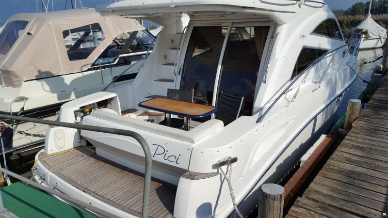 Sealine F34