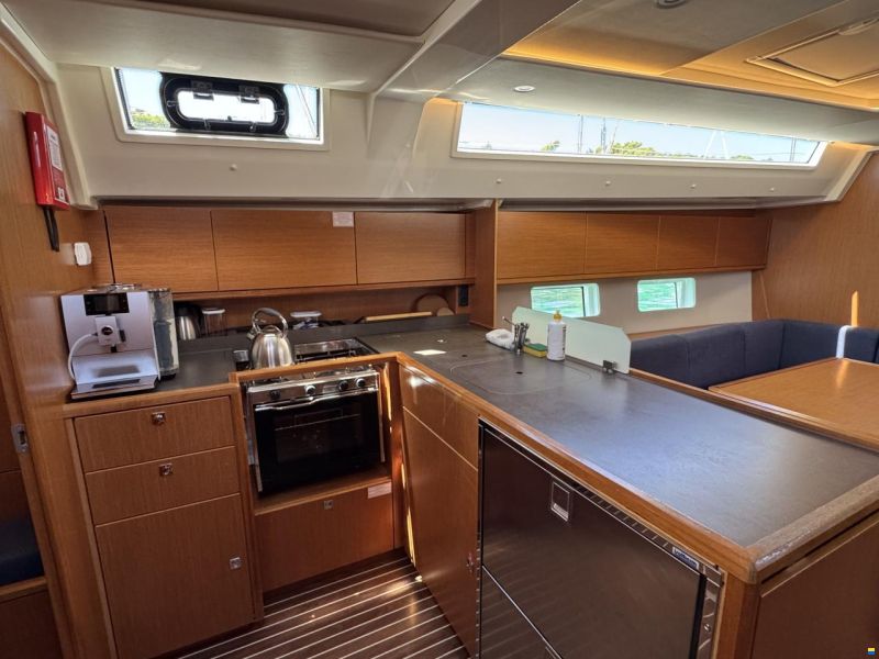 Bavaria C45