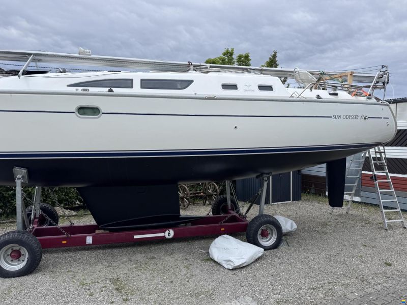Jeanneau Sun Odyssey 37