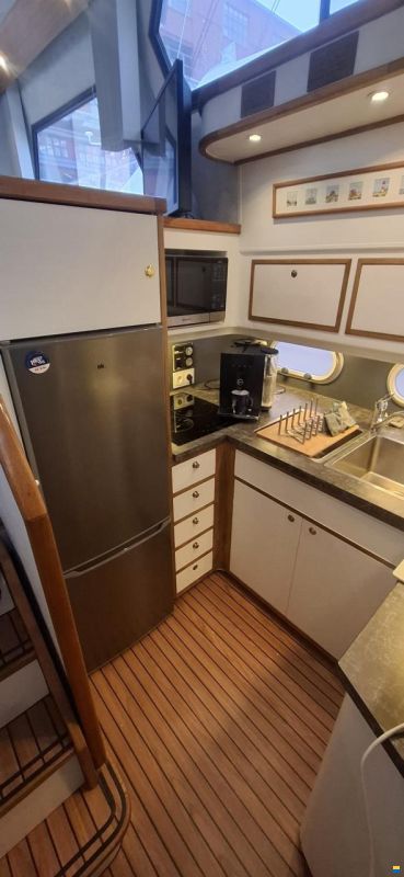 Neptunus Sedan 138 Fly
