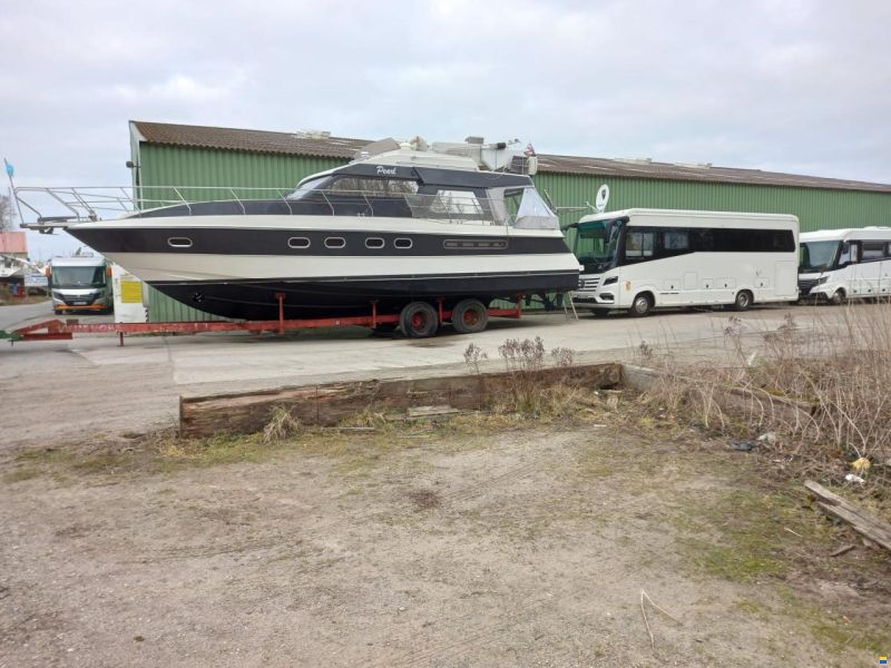 Neptunus Sedan 138 Fly