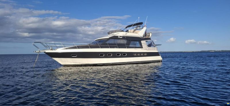 Neptunus Sedan 138 Fly