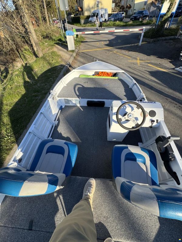 Quintrex Explorer 390 Bass Fisher