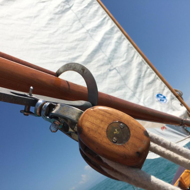 Pirat-Jolle (Massivholz/Mahagoni)