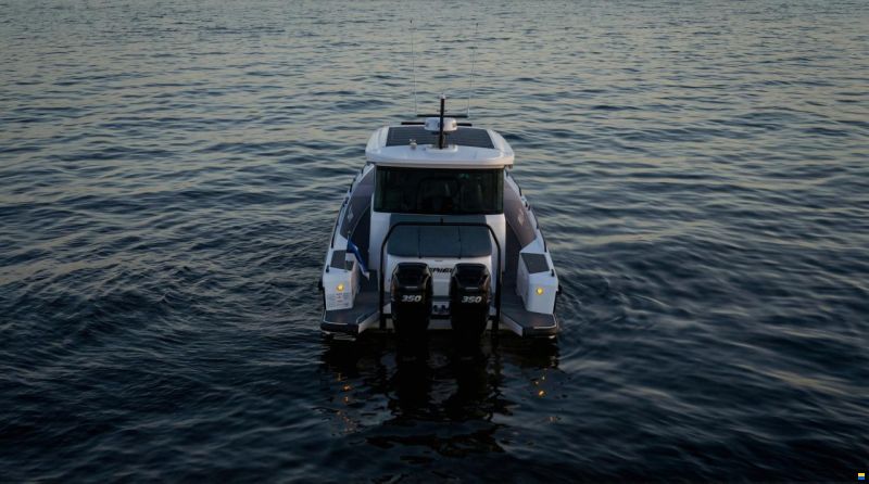 Axopar 37 XC CROSS CABIN