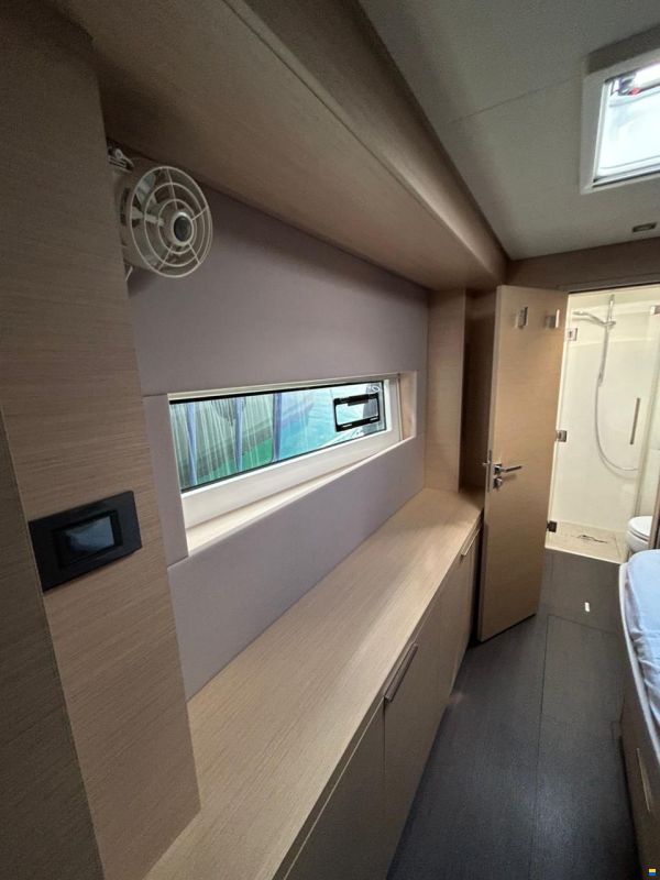 Lagoon 55