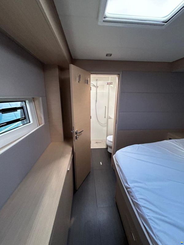 Lagoon 55