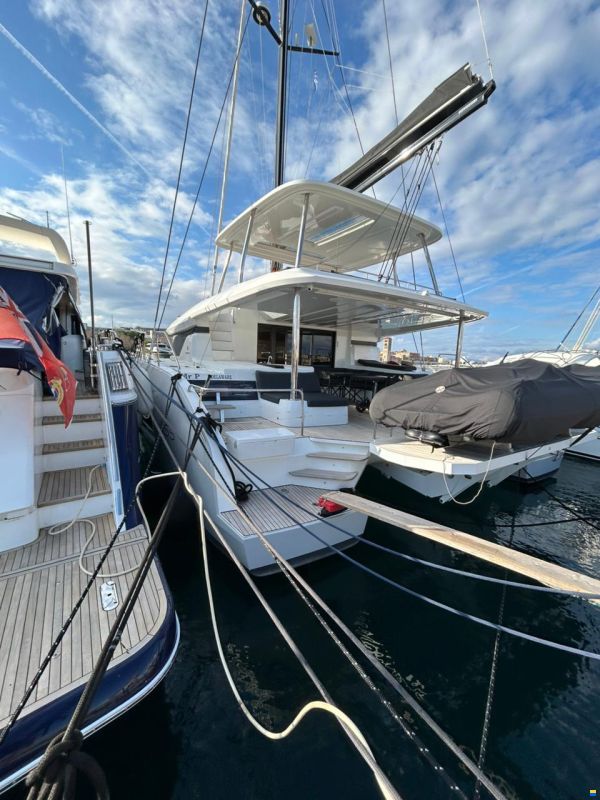 Lagoon 55