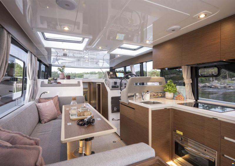 Delphia 11 Sedan, 2026 NEW BOAT