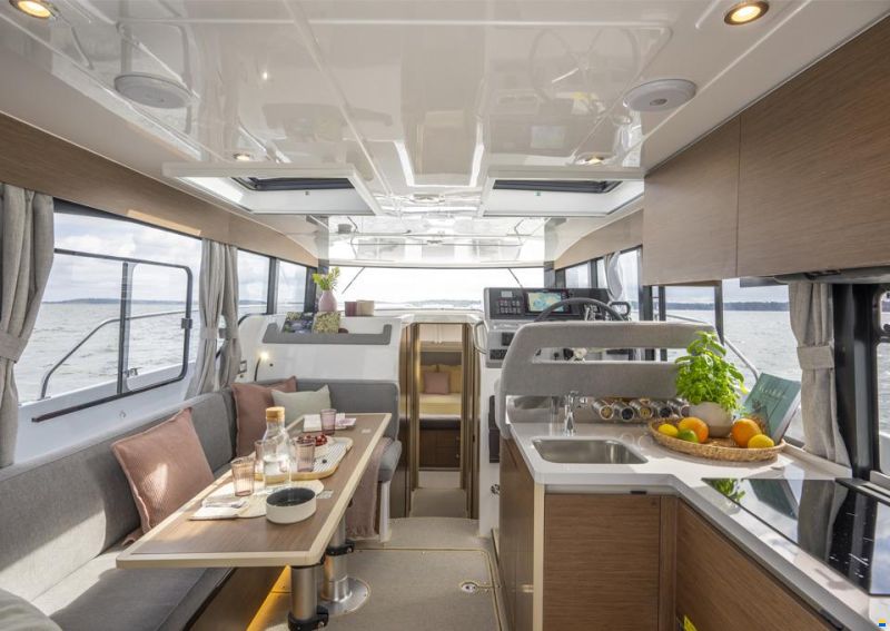 Delphia 11 Sedan, 2026 NEW BOAT