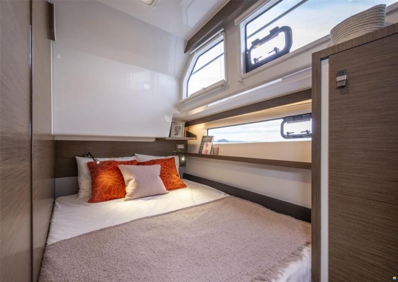Delphia 11 Sedan, 2026 NEW BOAT