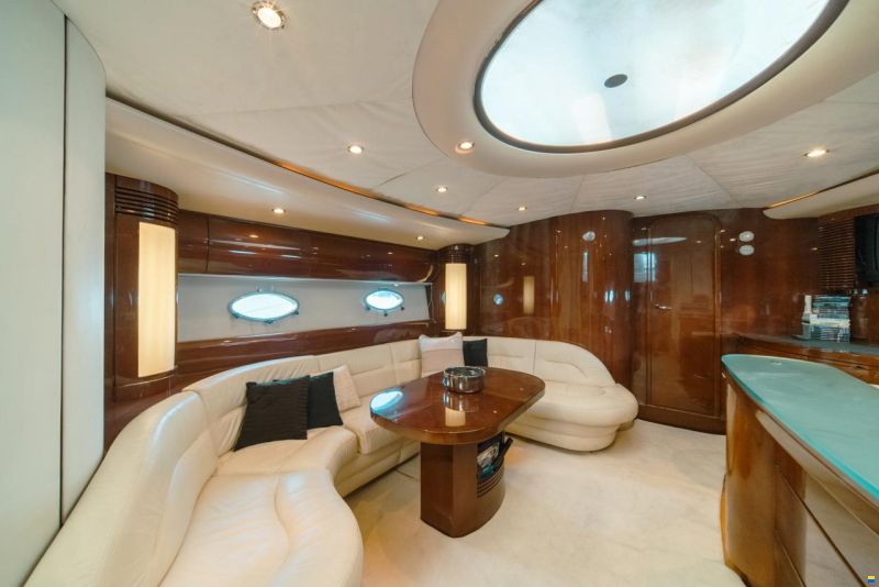 Princess V65