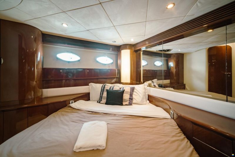 Princess V65