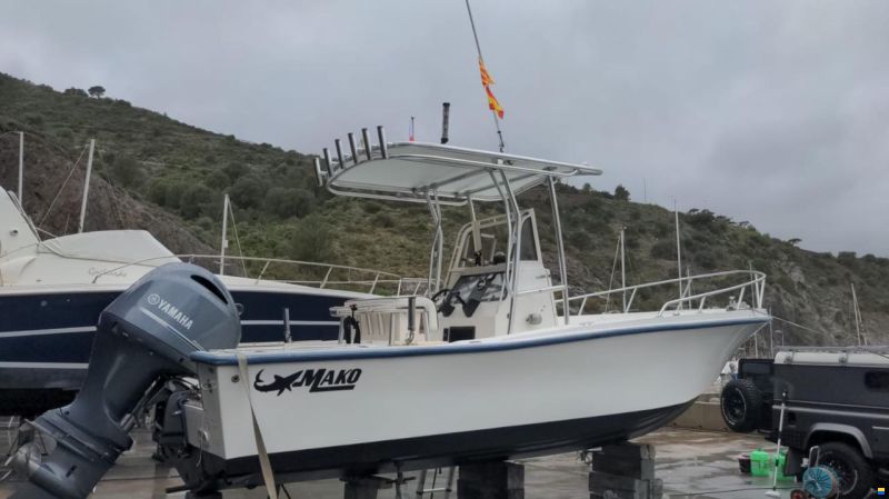 Mako Boats 221
