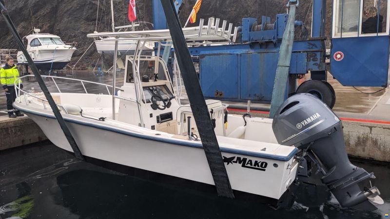 Mako Boats 221