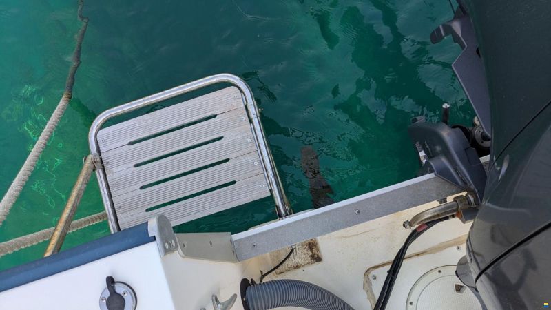 Mako Boats 221