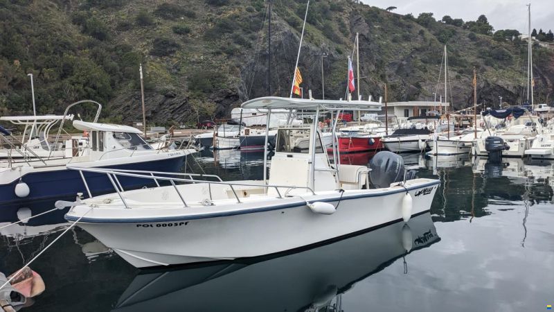 Mako Boats 221