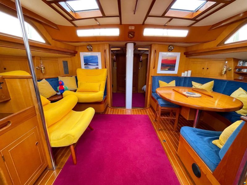Camper & Nicholsons 58