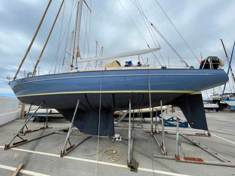 Camper & Nicholsons 58