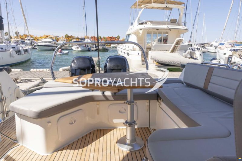 Beneteau Flyer 10