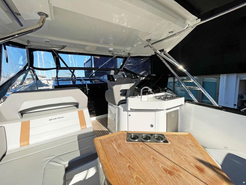 Beneteau Flyer 10
