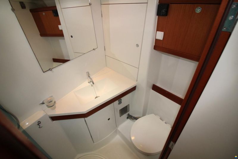 Beneteau Oceanis 46