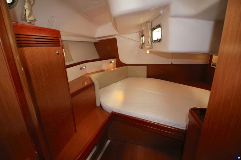 Beneteau Oceanis 46