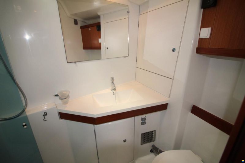 Beneteau Oceanis 46