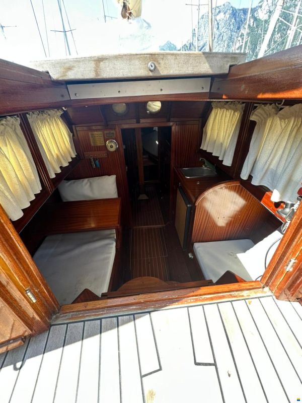 Cutter Chris Barca a Vela Cutter Chris
