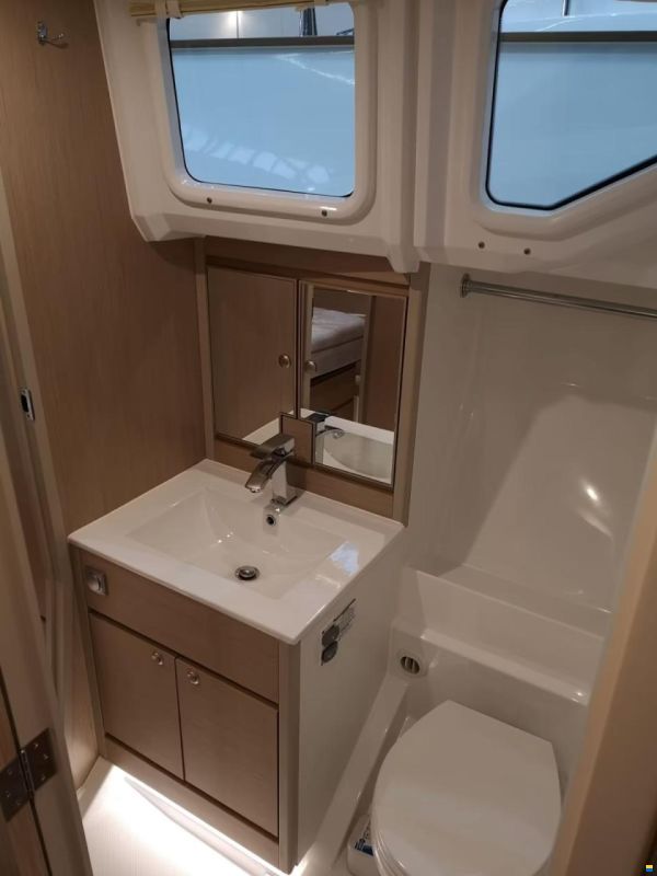 Delphia Bluescape 1200 Fly