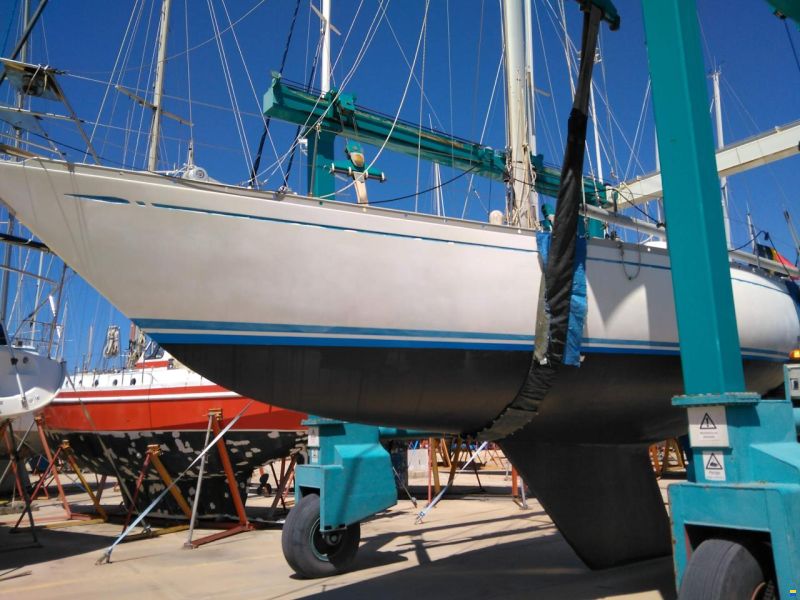 Nautors Swan 411